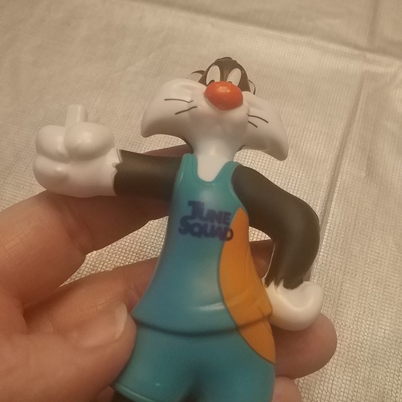 10/$10  Looney Tunes Sylvester Cat Tune Squad Space Jam 2000 - Picture 2 of 4